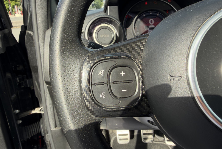 Abarth 500 595 1.4 T-Jet Pista 160ch / CARPLAY / TOIT OUVRANT / PLANCHE CARBONE