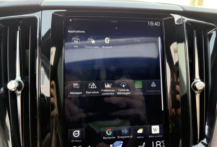 Volvo XC60 2.0L T8 407cH 320 TWIN-ENGINE PHEV HYBRID R-DESIGN AWD GEARTRONIC Toit ouvrant*carplay