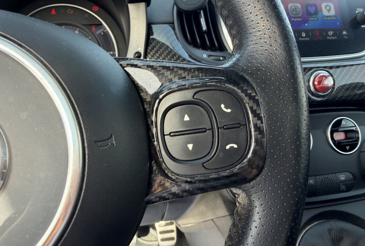 Abarth 500 595 1.4 T-Jet Pista 160ch / CARPLAY / TOIT OUVRANT / PLANCHE CARBONE