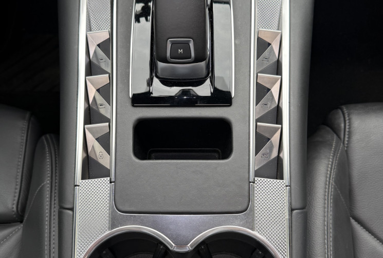 DS DS 7 2.0 BLUEHDI 180 GRAND CHIC RIVOLI