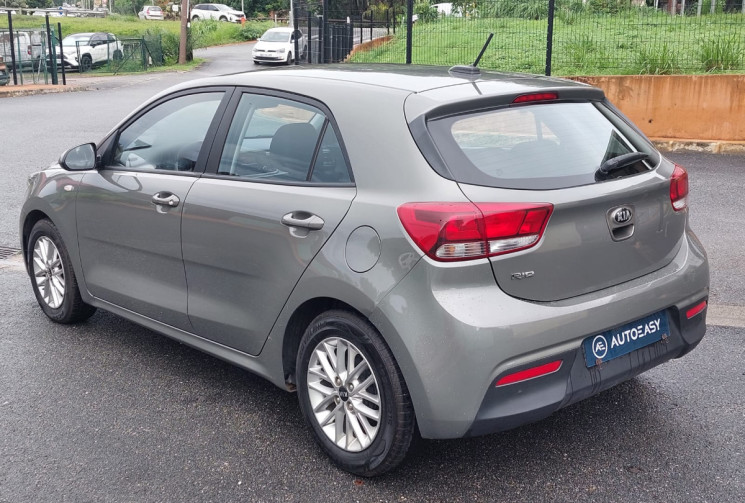 Kia RIO IV Phase 2 1.2 i-CVVT 16V ISG 84 cv // Première main // Chaine de distribution 