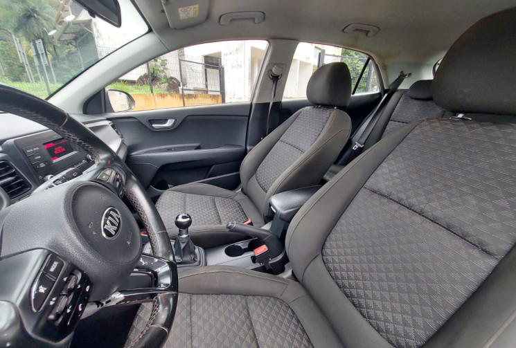 Kia RIO IV Phase 2 1.2 i-CVVT 16V ISG 84 cv // Première main // Chaine de distribution 