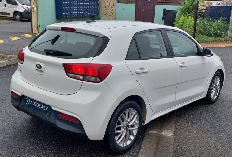Kia RIO IV 1.2 i-CVVT 16V 84 cv // Première main // Chaine de distribution
