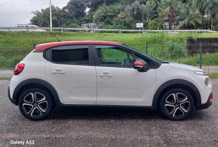 Citroën C3 III 1.2 VTi PureTech 12V 83 cv // Peu kilométrée