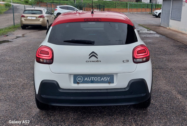 Citroën C3 III 1.2 VTi PureTech 12V 83 cv // Peu kilométrée