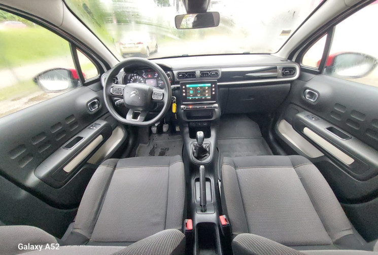 Citroën C3 III 1.2 VTi PureTech 12V 83 cv // Peu kilométrée
