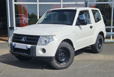 Mitsubishi Pajero IV 3.2 DID 200 4X4 3P BVM