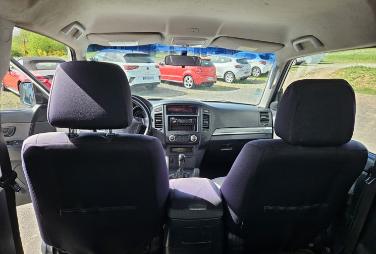 Mitsubishi Pajero IV 3.2 DID 200 4X4 3P BVM