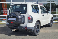 Mitsubishi Pajero IV 3.2 DID 200 4X4 3P BVM