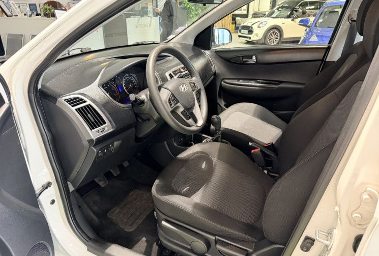 Hyundai I20 1.1 CRDI 75 CH CLIM