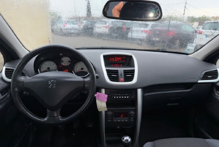 Peugeot 207 1.6 HDi FAP - 92 BERLINE Urban Move PHASE 2