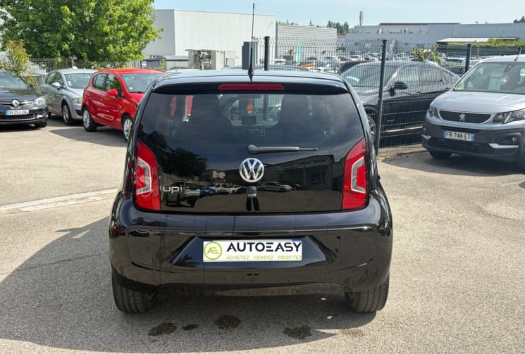 Volkswagen up! 1.0 / 75 CH / BLACK UP