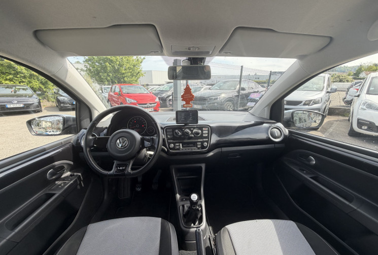 Volkswagen up! 1.0 / 75 CH / BLACK UP