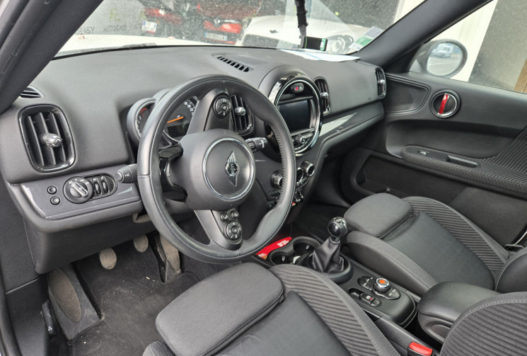 Mini Countryman F60 136 ch Cooper - TOIT OUVRANT - CARROSSERIE EN TBE 