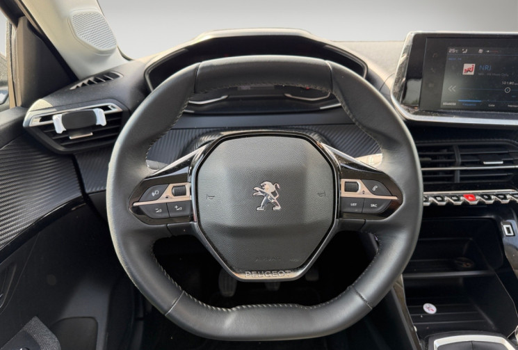 Peugeot 208 1.2 STYLE 100 BVM6 / ATTELAGE / 14500 KMS