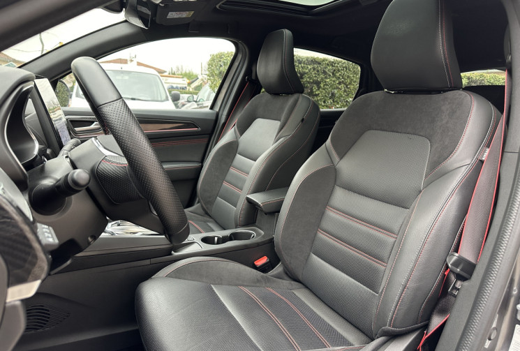 Renault Arkana 1.6 E-Tech 145 ch RS Line / Toit Ouvrant / Pack Bose