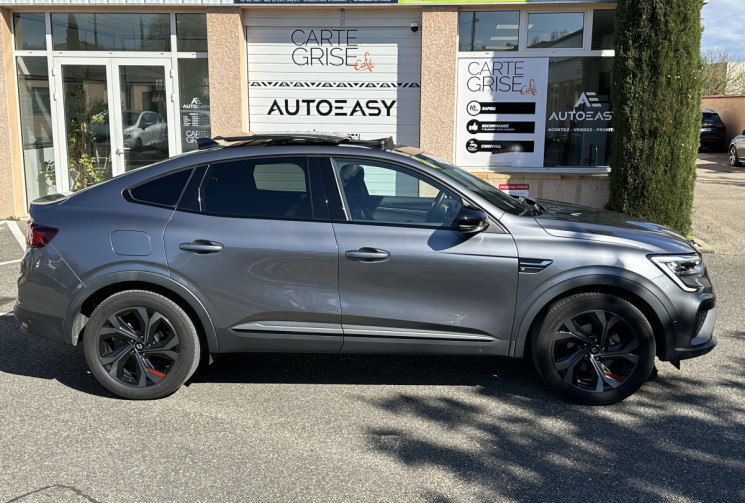 Renault Arkana 1.6 E-Tech 145 ch RS Line / Toit Ouvrant / Pack Bose