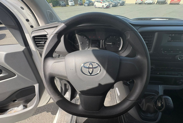 Toyota PROACE  II COMPACT  L1H1 1.6 D-4D 95 DYNAMIC - GARANTIE 12 MOIS -