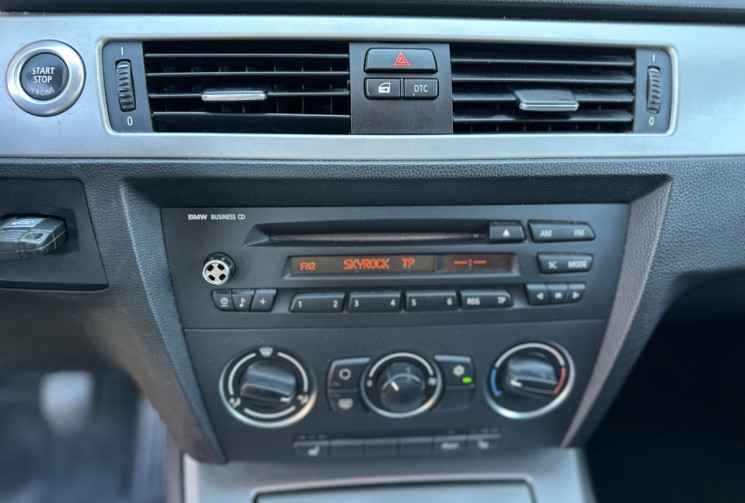 BMW Série 3 (E90) Berline 318d 2.0 d 143 cv