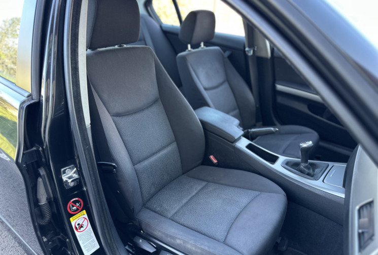 BMW Série 3 (E90) Berline 318d 2.0 d 143 cv