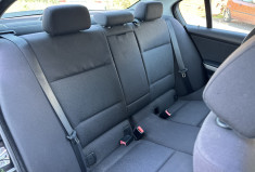 BMW Série 3 (E90) Berline 318d 2.0 d 143 cv