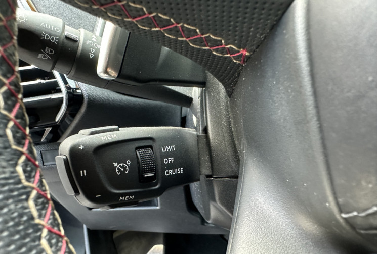 DS DS 7 Crossback 2.0 Blue HDi S&S 180 cv Boîte auto