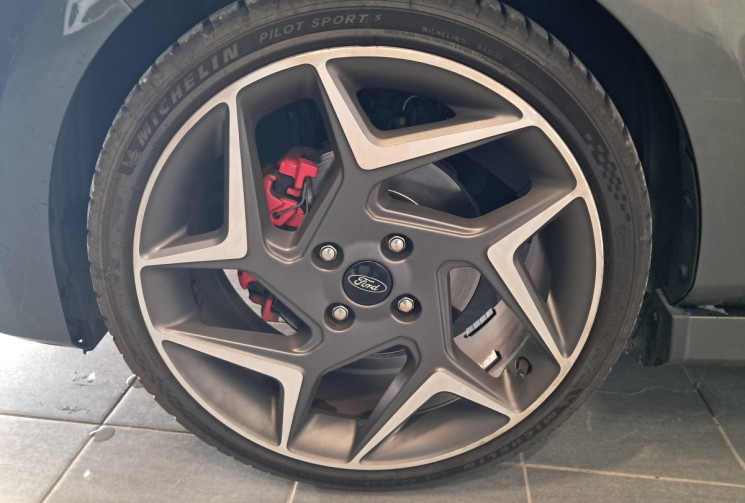 Ford Fiesta  V 1.5 200 ST-PLUS PACK PERFORMANCE - CARPLAY- TOIT PANO- SUIVI ENTRETIEN - CT VIREGE -