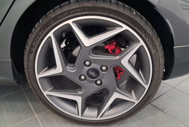 Ford Fiesta  V 1.5 200 ST-PLUS PACK PERFORMANCE - CARPLAY- TOIT PANO- SUIVI ENTRETIEN - CT VIREGE -