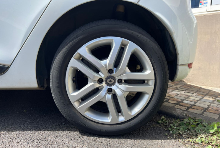 Renault Clio  IV Phase 2 1.5 dCi Energy eco2 S&S 90 cv