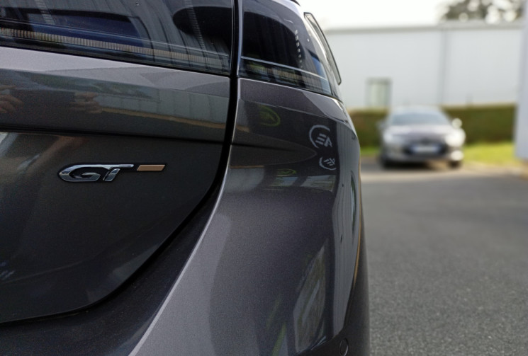 Peugeot 508 SW  1,6 225 ch EAT8 GT *Toit Ouvrant 