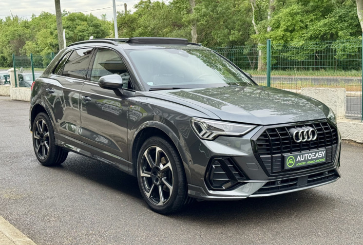 Audi Q3 S-line 35 TDi 150 S-Tronic7 / Toit ouvrant / Camera / Carplay / Sieges chauffants / TVA