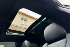 Audi Q3 S-line 35 TDi 150 S-Tronic7 / Toit ouvrant / Camera / Carplay / Sieges chauffants / TVA