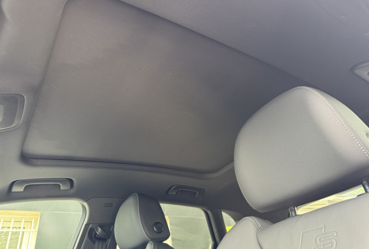 Audi Q3 S-line 35 TDi 150 S-Tronic7 / Toit ouvrant / Camera / Carplay / Sieges chauffants / TVA