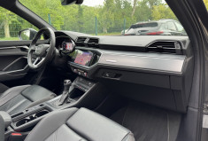 Audi Q3 S-line 35 TDi 150 S-Tronic7 / Toit ouvrant / Camera / Carplay / Sieges chauffants / TVA