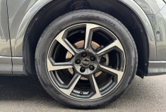 Audi Q3 S-line 35 TDi 150 S-Tronic7 / Toit ouvrant / Camera / Carplay / Sieges chauffants / TVA