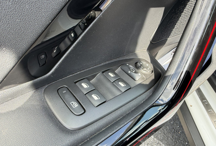 Peugeot 2008 1.2 PureTech 110ch GT-Line EAT6