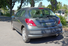 Peugeot 207  207 1.4 16V (70 KW / 95 CV) / IDÉAL JEUNE PERMIS