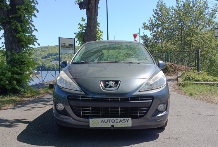 Peugeot 207  207 1.4 16V (70 KW / 95 CV) / IDÉAL JEUNE PERMIS