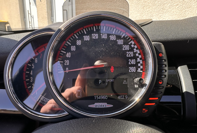 Mini Mini (F56) 3 Portes JCW (JOHN COOPER WORKS) 2.0 i 16V 231 cv Boîte auto