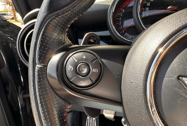 Mini Mini (F56) 3 Portes JCW (JOHN COOPER WORKS) 2.0 i 16V 231 cv Boîte auto