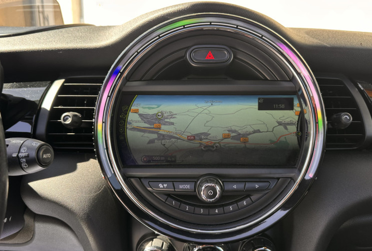 Mini Mini (F56) 3 Portes JCW (JOHN COOPER WORKS) 2.0 i 16V 231 cv Boîte auto