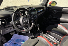 Mini Mini (F56) 3 Portes JCW (JOHN COOPER WORKS) 2.0 i 16V 231 cv Boîte auto