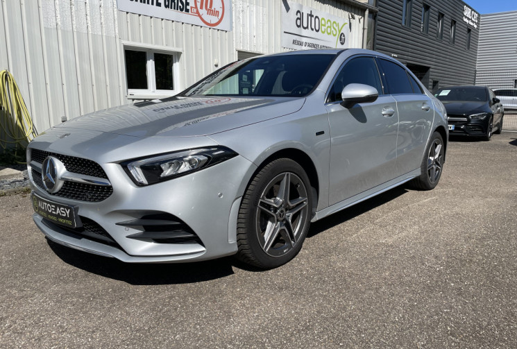 Mercedes Classe A Berline 250 e 1.3 Ti PHEV 8G-DCT *Entretien Mercedes*Caméra de recul* Radar Av Ar