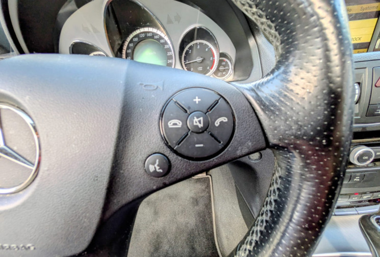 Mercedes CLASSE E Coupé 220 CDi 2.1 BlueEFFICIENCY 170 EXECUTIVE    GARANTIE 12 MOIS 