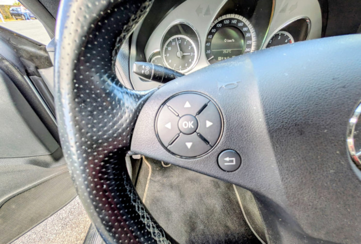 Mercedes CLASSE E Coupé 220 CDi 2.1 BlueEFFICIENCY 170 EXECUTIVE    GARANTIE 12 MOIS 