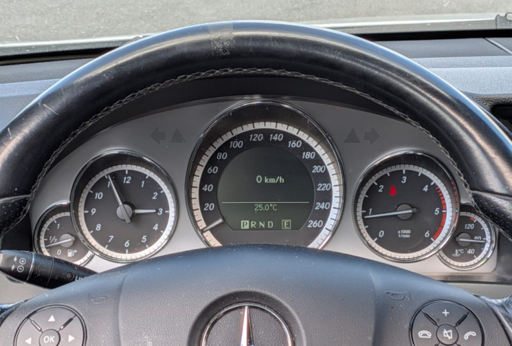 Mercedes Classe E Coupé  220 CDI 2.1 170 EXECUTIVE  / GARANTIE 12 MOIS 