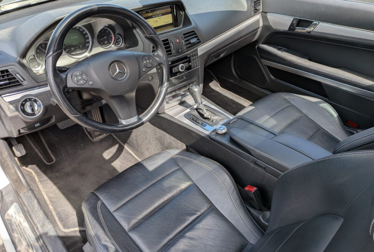 Mercedes CLASSE E Coupé 220 CDi 2.1 BlueEFFICIENCY 170 EXECUTIVE    GARANTIE 12 MOIS 