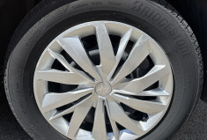 Peugeot 208 1.2i 75cv Style / CarPlay / 1ere main / 24000km / très bon état / 2022