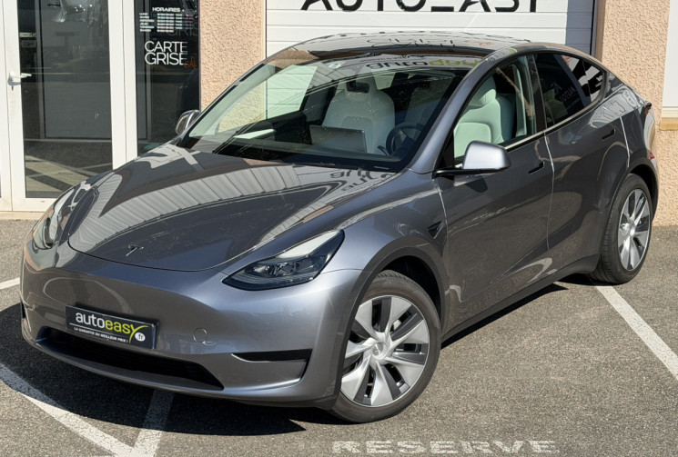 Tesla Model Y Standard RWD 300 ch / Première main / SOH 95%