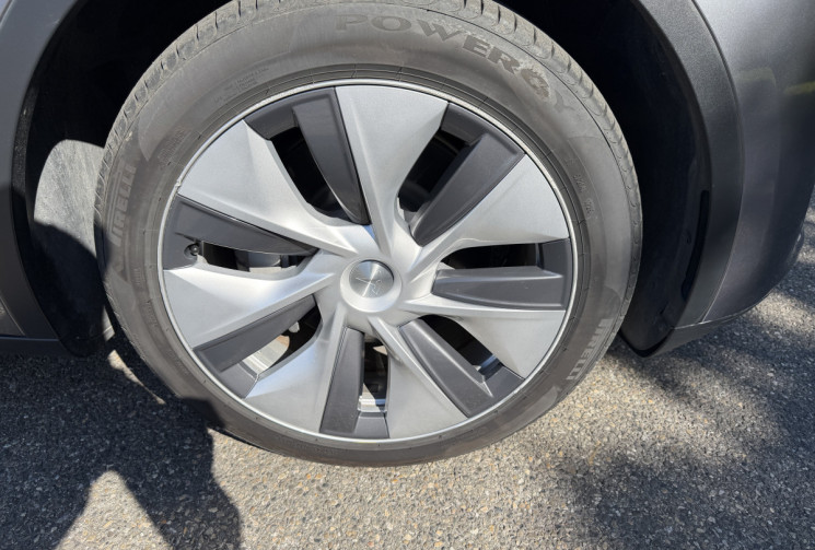 Tesla Model Y Standard RWD 300 ch / Première main / SOH 95%